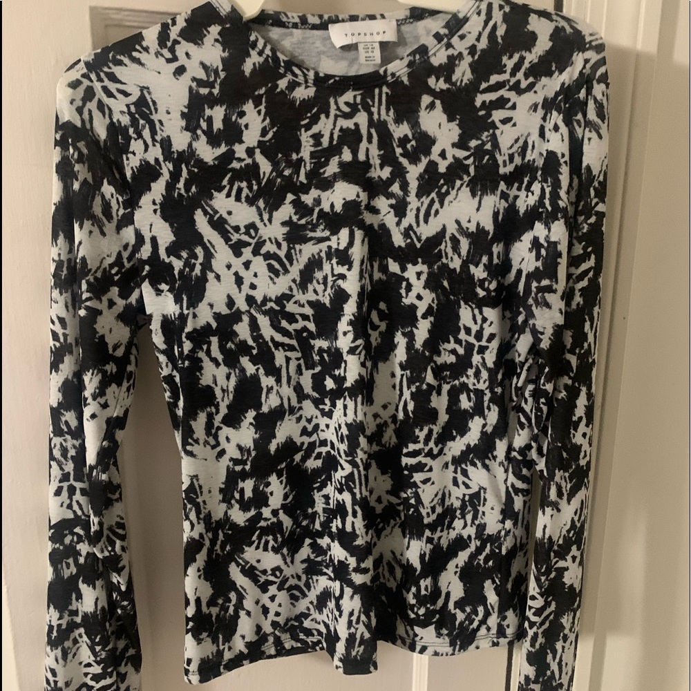 Long sleeve top